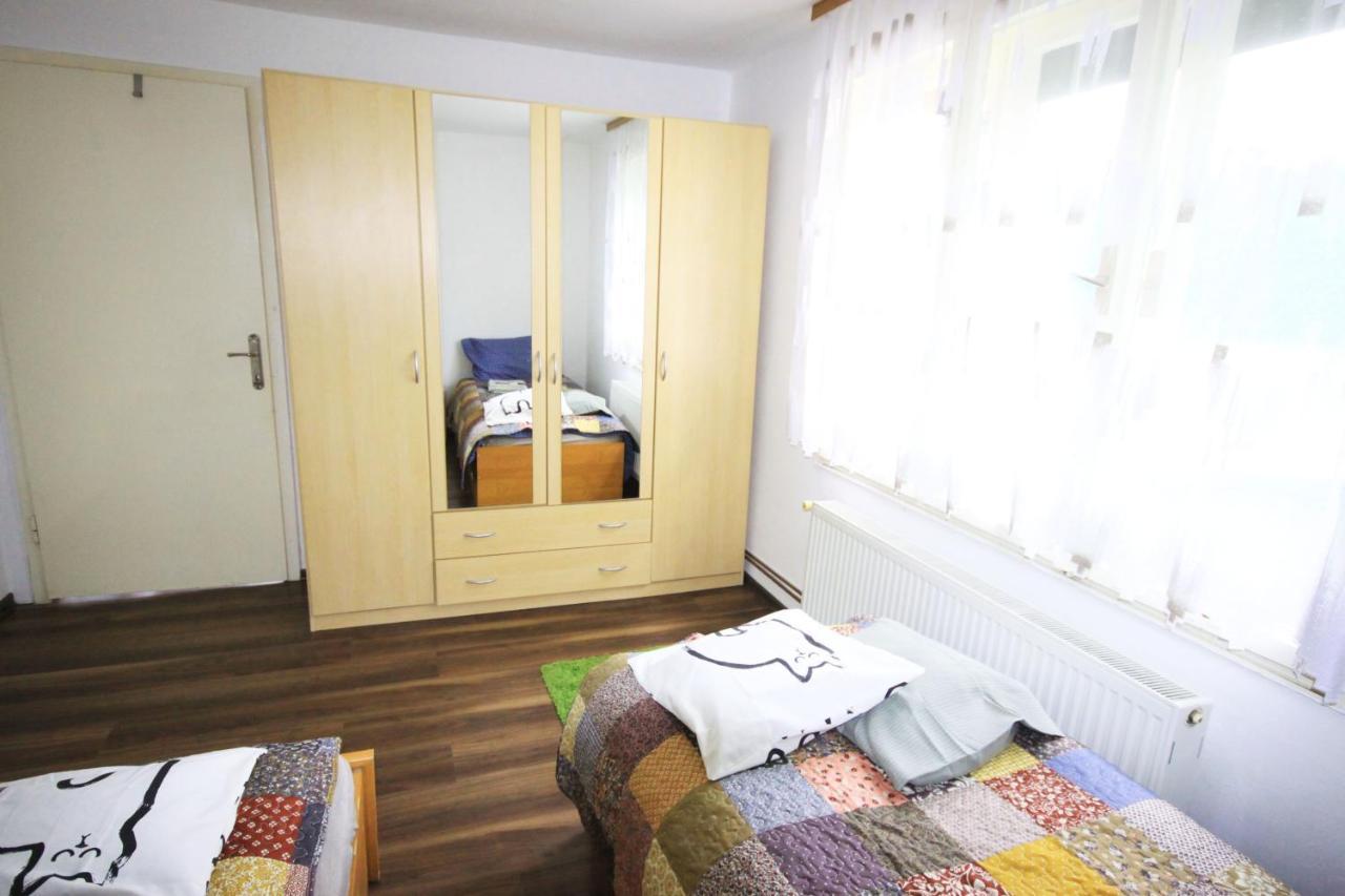 Small House In Cilli Kültér fotó
